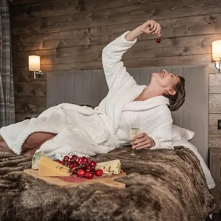 Luxury Chalet Na Stromym Wzgorzu Z Sauna I Balia Apartment *